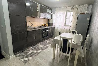 Apartament cu 2 camere semidecomandat în Central - 1