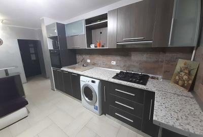 Garsonieră decomandată în Micro 21 - 3