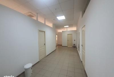 Spațiu comercial, de 220 mp, în Central