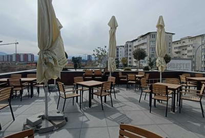 Spațiu comercial, de 180 mp, în Central - 6
