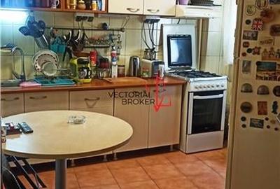 3 camere, et.1, 70mp, centrala, bl.1983, amenajat, Basarabia-Diham - 7