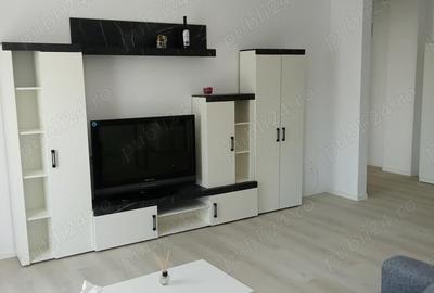 Apartament cu 2 camere decomandat în Torontalului