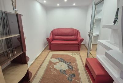 Apartament cu 3 camere semidecomandat în Central - 5