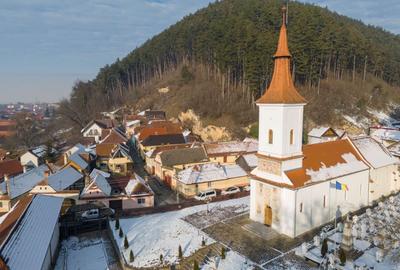 Casă individuală cu 5 camere cu Teren 227 Mp în Caragiale - 27