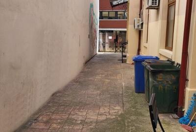 Vila de vanzare Romana - ASE - 2