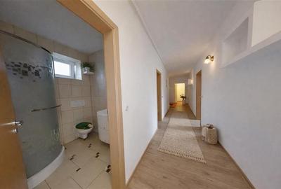 Birou, de 97.5 mp, în Avantgarden - 4