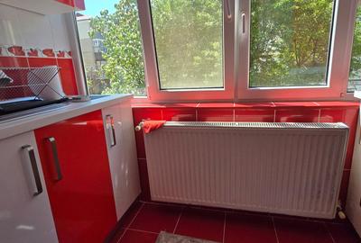 Apartament cu 3 camere decomandat, mobilat în Micro 3 - 14