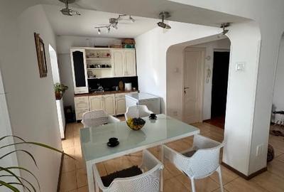 Apartament spațios cu 3 camere – Central Năvodari, bloc reabilitat termic - 10