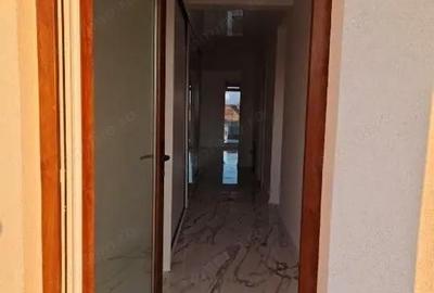 Casă cu 4 camere cu Teren 266 Mp în Braytim - 3