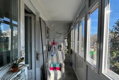 Apartament cu 2 camere decomandat în Alexandru Obregia - 3