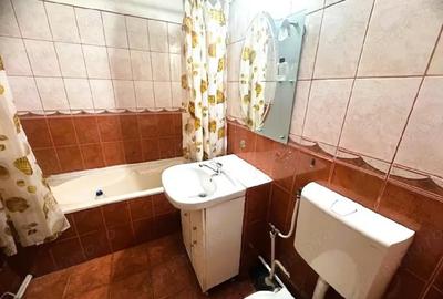 Apartament cu 3 camere decomandat în Central - 11
