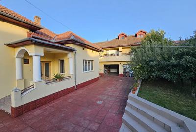 Casă cu 5 camere cu Teren 978 Mp în Central - 8