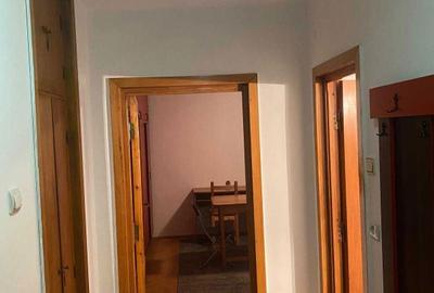 Garsonieră decomandată în Basarab - 4