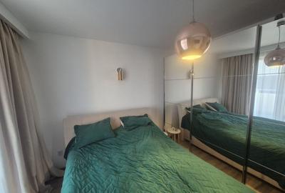 Apartament cu 2 camere decomandat, mobilat în Tractorul - 5