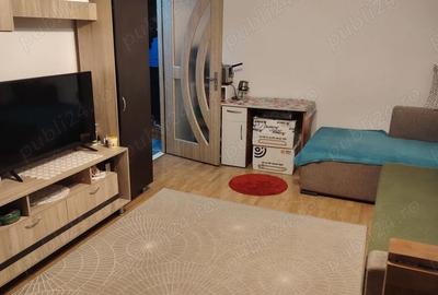 Apartament cu 3 camere decomandat în Central - 2