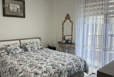 Apartament cu 3 camere semidecomandat în Central - 16