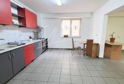 Intr-adevar unic. Apartament cu 3 camere, peste 90 mp, Cernauti - 4