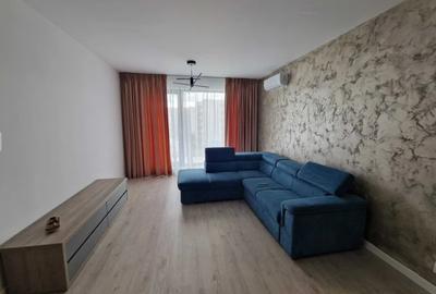De inchiriat apartament de 2 camere // zona verde