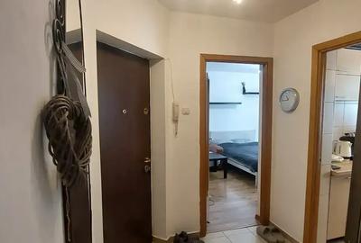 Apartament cu 3 camere decomandat, mobilat în Titan - 12