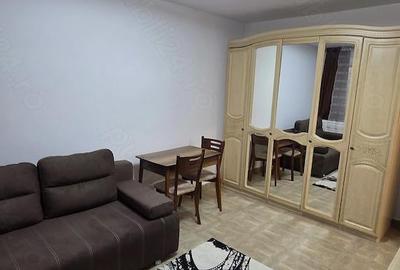 Garsonieră decomandată în Central - 4