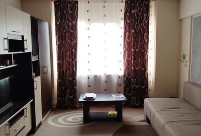Apartament cu 2 camere semidecomandat în Micro 16 - 11