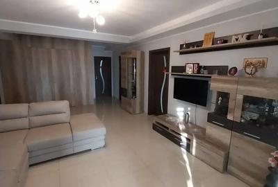 Casa de vanzare in 23 August. Jude?ul Constan?a - 1