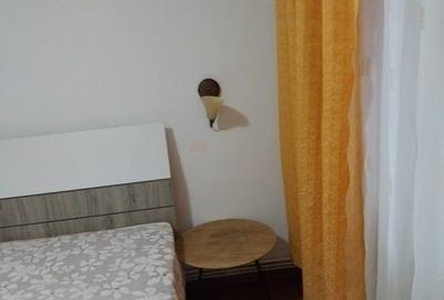 Apartament cu 4 camere - zona Podu Ros - Palas - 11