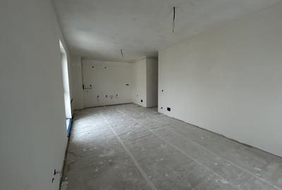 Apartament 3 camere, semidecomandat , finisat , zona Tineretului - 1
