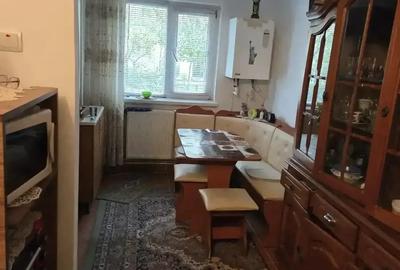 Apartament de vanzare - 1