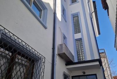 Apartament cu 5 camere decomandat în Aviatorilor - 10