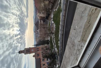 Apartament cu 2 camere decomandat în Central - 2