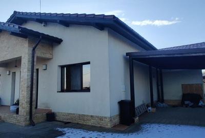 Casă cu 4 camere în Drăgoeni - 2