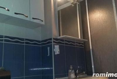 Garsoniera in zona Mihai Bravu - 2