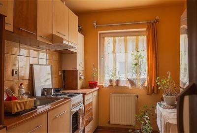 Vanzare apartament 2 camere, decomandat, str. Eroilor, langa Profi - 6