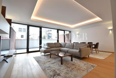 Apartament cu 3 camere decomandat în Primăverii