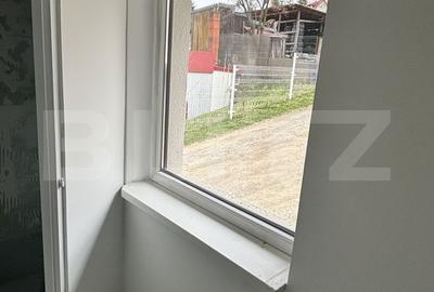Casă cu 4 camere în Central - 11