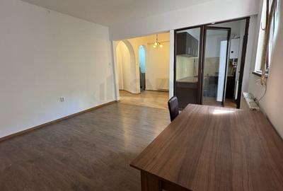 REA0114772 Apartament 4 camere parcare curte Unirii l Dudesti - 2