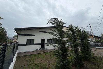 Casă cu 2 camere cu Teren 400 Mp în Central - 2