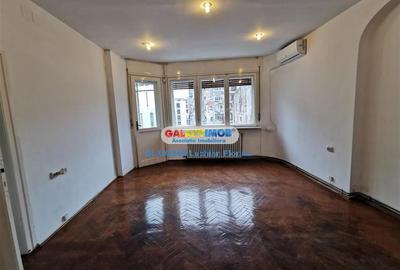 Apartament cu 4 camere decomandat, mobilat în Calea Victoriei - 2
