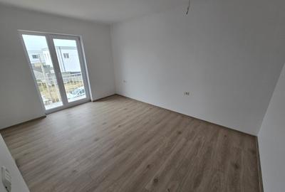 Duplex de vânzare Calea Medveș - 4 camere - 124.000 Euro + TVA - 9