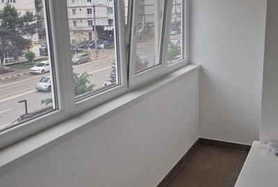 Apartament cu 2 camere decomandat în George Enescu - 3