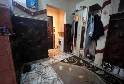 Apartament cu 2 camere decomandat în UTA - 2