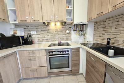 Apartament de vanzare 3 camere parcare la etajul 1 Selimbar - 8