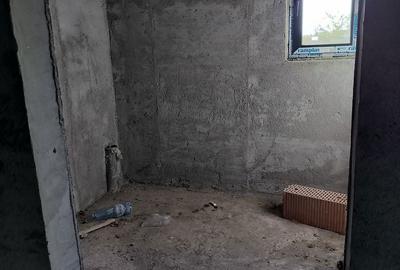 Casă cu 1 camere cu Teren 600 Mp în Central - 2