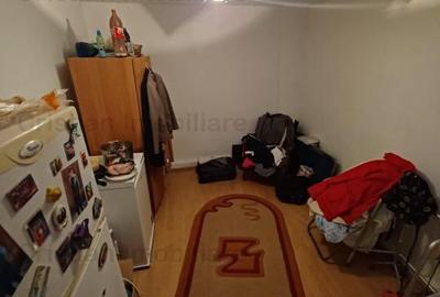 Casă cu 3 camere cu Canalizare în Central - 3