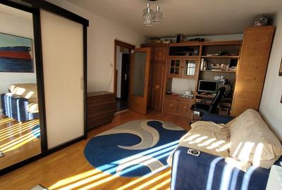 EXCLUSIV! DACIA -TD-URI -BLOC STRADAL - 2 DECOMANDATE -CENTRALA GAZE -85000 EURO - 4