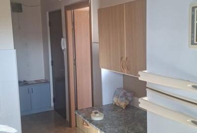 Apartament cu 2 camere decomandat în Călărași - 8