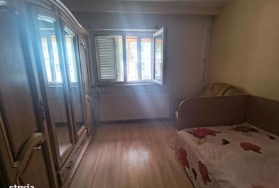 Apartament cu 3 camere decomandat în Dacia - 8