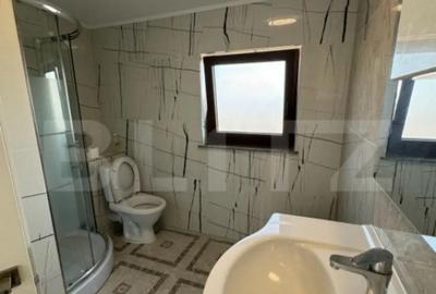 Apartament cu 3 camere decomandat în Central - 1