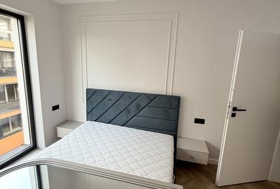 Apartament cu 2 camere decomandat în Între Lacuri